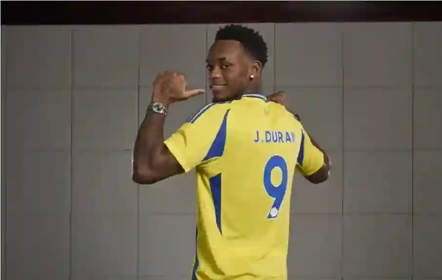 قرار مفاجئ من بيولي بشأن دوران في مباراة النصر أمام الوصل