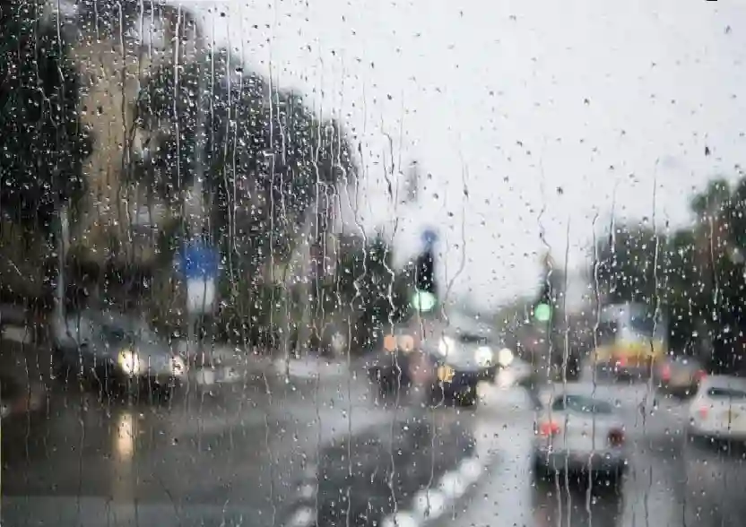 الأمطار والرياح تعود مجددا