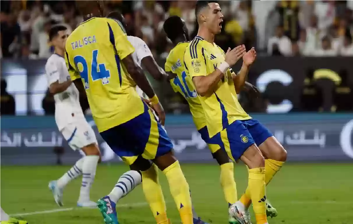العنزي يثير الجدل ويكشف سر تعادل الهلال والنصر 
