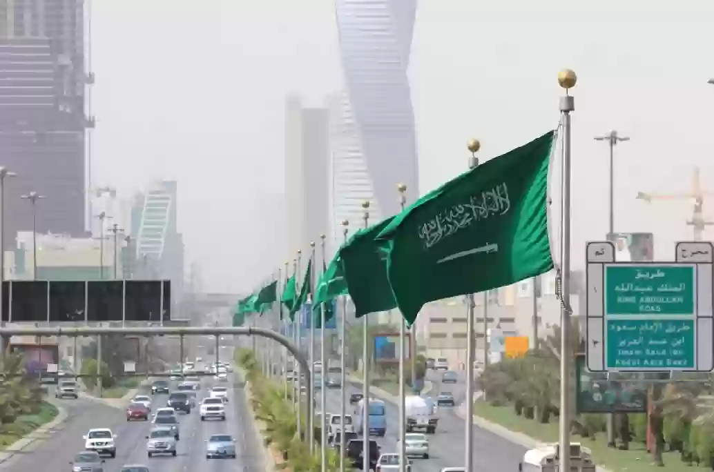 ترحيل نهائي للعاملين في هذه المهن ومنع العودة نهائيا