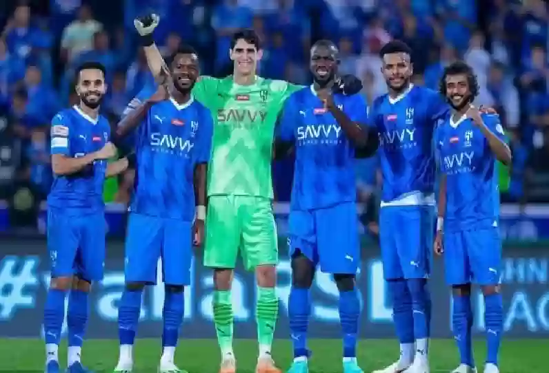 الهلال يتحدى الرائد بأقوى تشكيل
