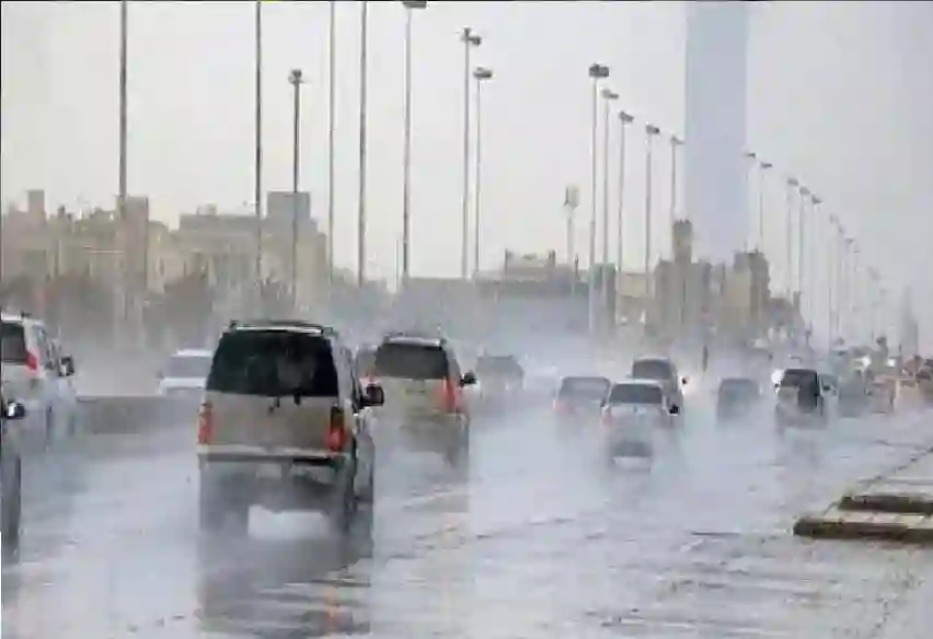 هطولات مطرية شديدة تضرب عدة مناطق في السعودية