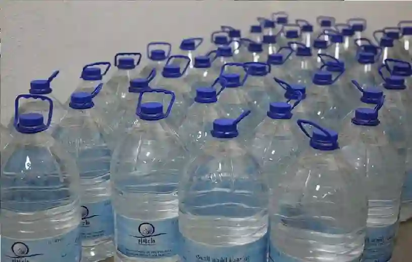 منع حمل عبوات زمزم للمسافرين في هذه الحالات