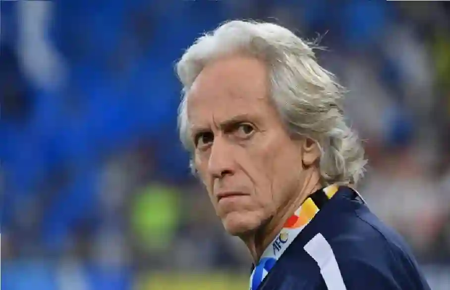 خيسوس في مواجهة مع إدارة الهلال
