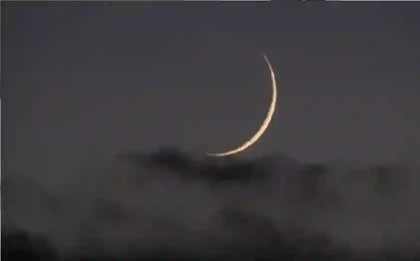 هل أخطأت السعودية ودول الخليج في تحديد عيد الفطر 