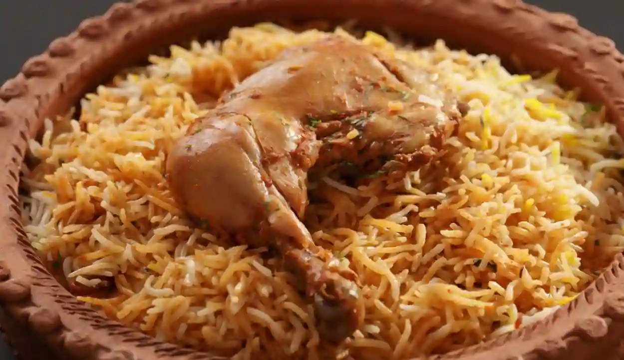 مضغوطة الأرز السعودي بالدجاج 