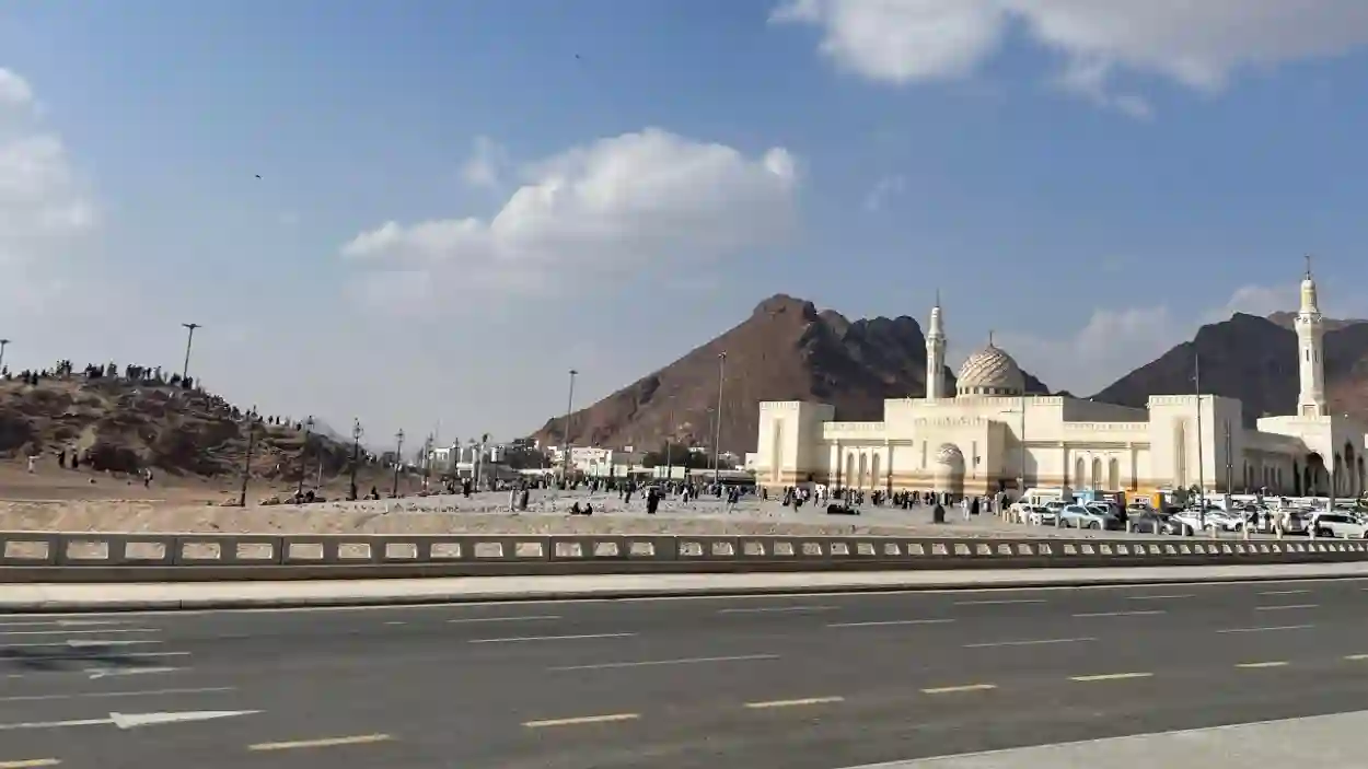 منطقة شهداء أحد 