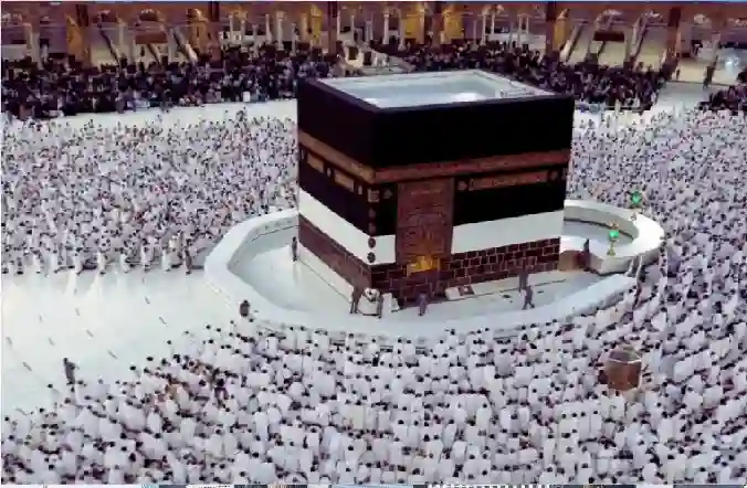 تعرف على أسعار كل باقة لحجاج الداخل لموسم حج 1446