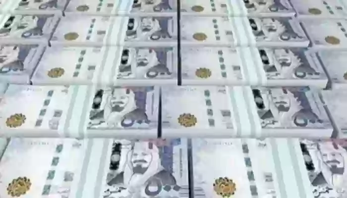العملات