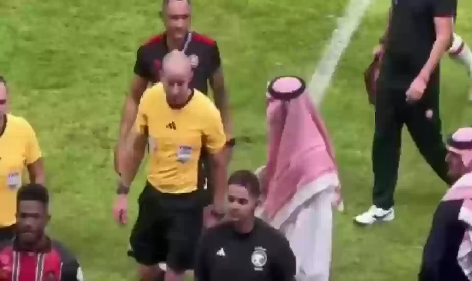 تفاصيل مشادة فهد بن نافل في تقرير حكم مباراة الهلال