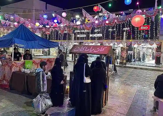مهرجان ليالي رمضان في سوق البلد بالباحة