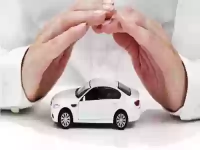 التأمين علي السيارة