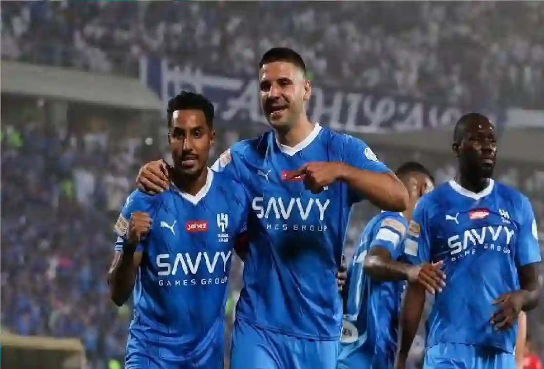 الاتحاد يقرر منع دخول جمهور الهلال إلى الملعب في الكلاسيكو