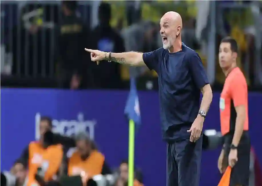 بيولي يصدم الجميع بقرار مصيري وسط أنباء الانسحاب