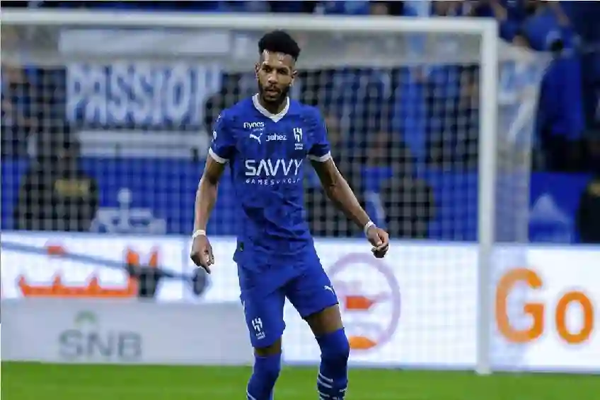 جماهير الهلال تنقلب على علي البليهي