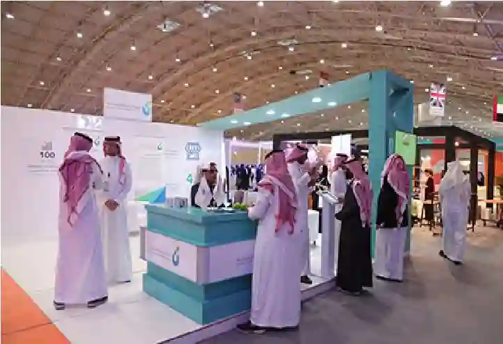 المملكة تطلق معرض امتياز تجاري يطفو على الماء