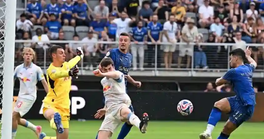 الهلال وسالزبورج 