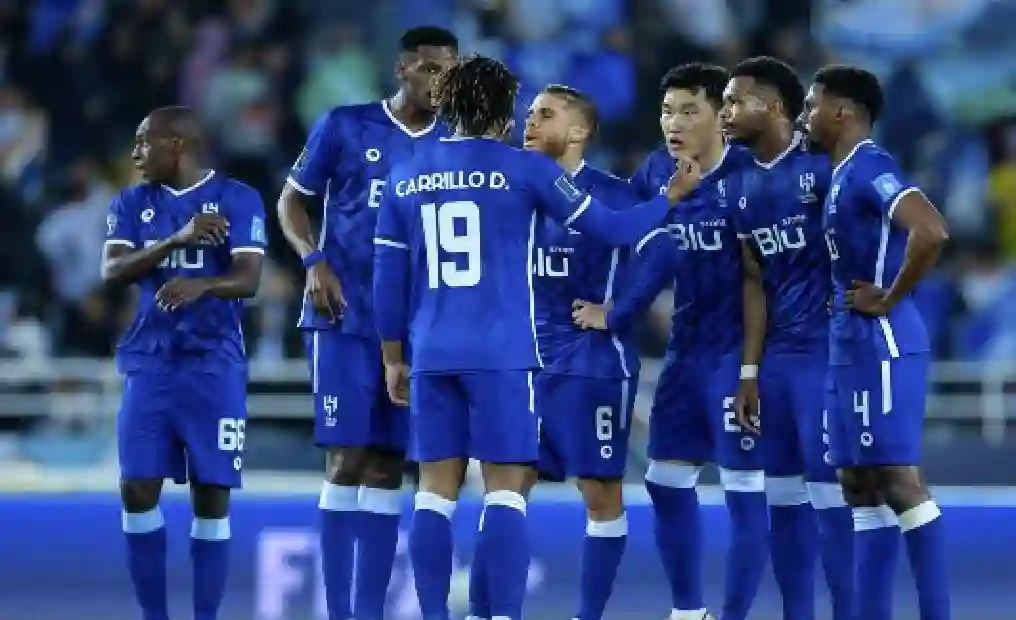الهلال يستعيد نجم الفريق المحترف قبل موقعة الأهلي