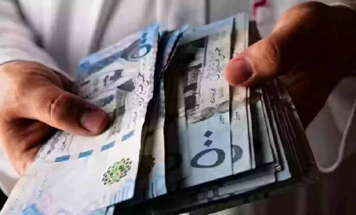 تقديم موعد صرف رواتب موظفي الدولة في سبتمبر