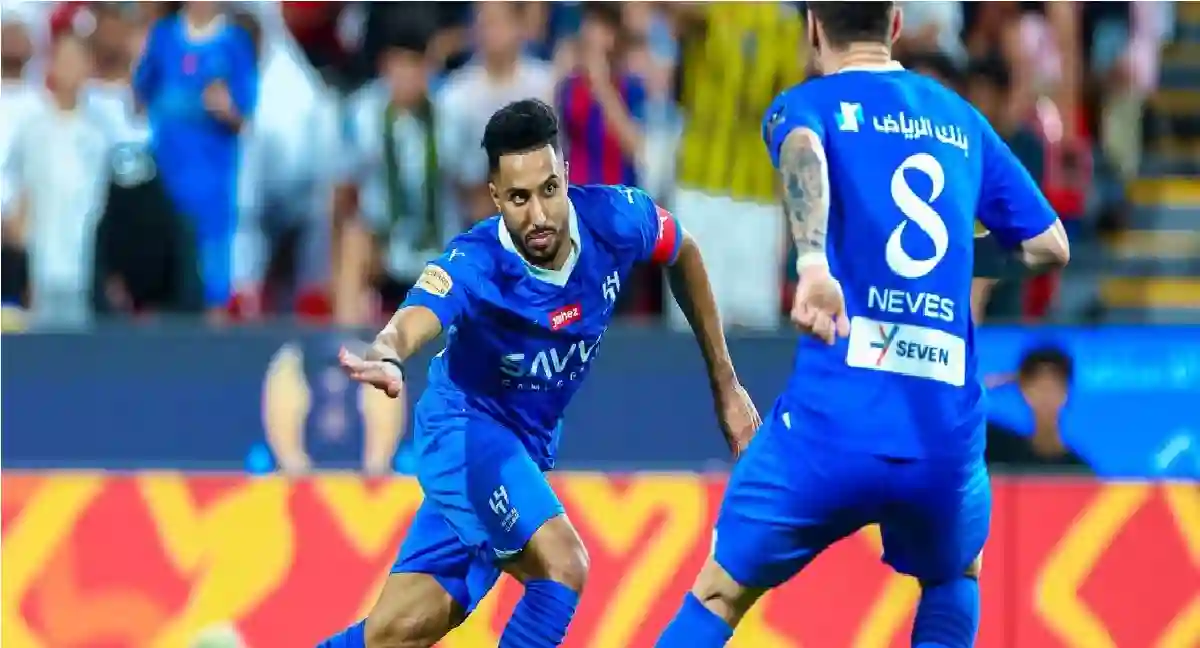 نجم الهلال يغري مجرشي بالانتقال للأزرق