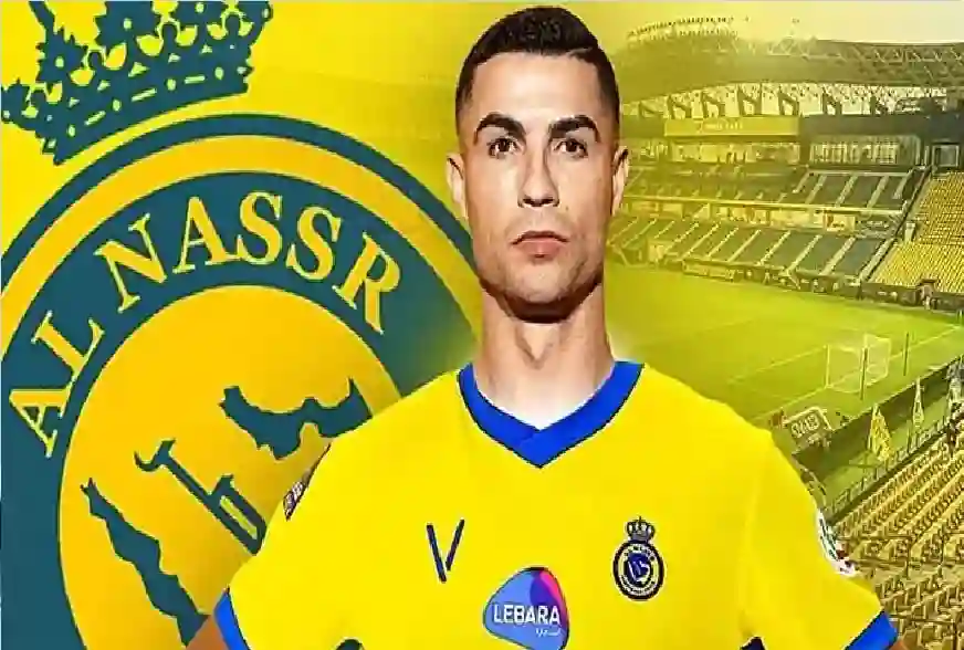 رونالدو لا يكتفي باللعب